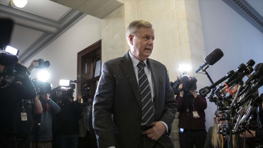 El senador republicano Lindsey Graham llega al Capitolio, Washington, 18 de diciembre de 2019. (Foto: AFP)