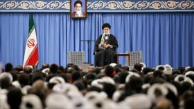 Líder iraní alaba papel de Soleimani por una región libre de EEUU