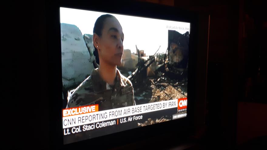 La vicecoronel estadounidense desplegada en la base militar de Ain Al-Asad Staci Coleman, en una entrevista con CNN, 11 de enero de 2020.