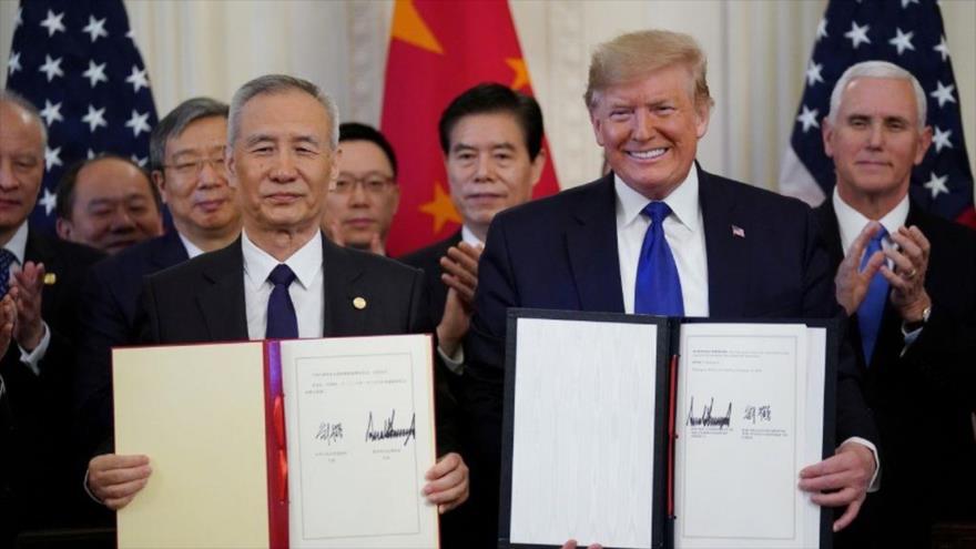 EEUU y China firman acuerdo poniendo fin a guerra comercial