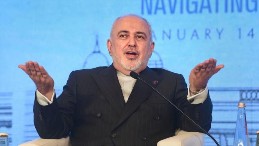 El canciller de Irán, Mohamad Yavad Zarif, habla en la conferencia de Diálogo de Raisina en Nueva Delhi, La India, 15 de enero de 2020.
