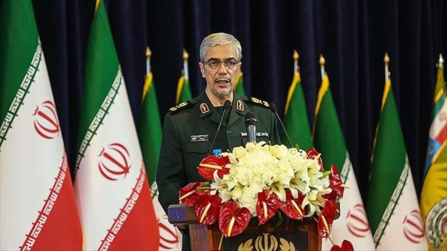 El jefe del Estado Mayor de las Fuerzas Armadas de Irán, el general de división Mohamad Hosein Baqeri, durante un acto en Teherán, la capital. (Foto: Tansim)