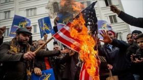 Con masivas marchas, iraníes renuevan su lealtad al Líder y FFAA