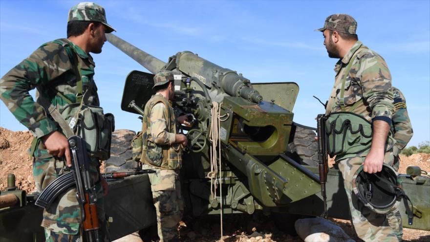 Unidades del Ejército sirio, desplegadas en la ciudad de Al-Bab en Alepo (norte), 3 de noviembre de 2019. (Foto: AFP)