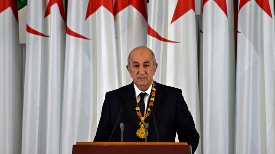 El presidente argelino, Abdelmadjid Tebboune, en la ceremonia de juramentación formal en la capital Argel, 19 de diciembre de 2019. (Foto: AFP)