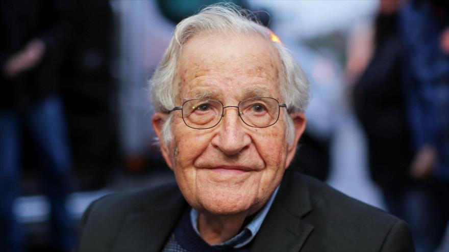 Chomsky: Trump cometió terrorismo global al asesinar a Soleimani | HISPANTV