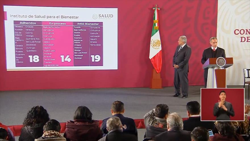 Gobierno de México promueve un sistema universal de salud