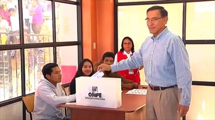 Peruanos comienzan a votar en elecciones congresales de 2020 