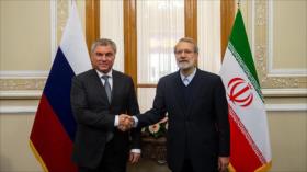 Irán y Rusia se unen para afrontar “dictadura” de EEUU en la región