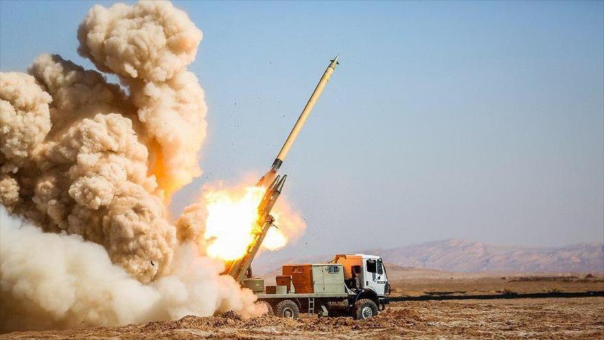 Irán lanza de prueba un misil. (Foto: Defa Press).
