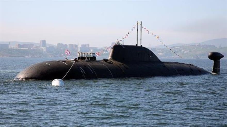 El submarino polivalente K-419 Kuzbass de proyecto 971 Schuka-B en el puerto de Vladivostok, Rusia.