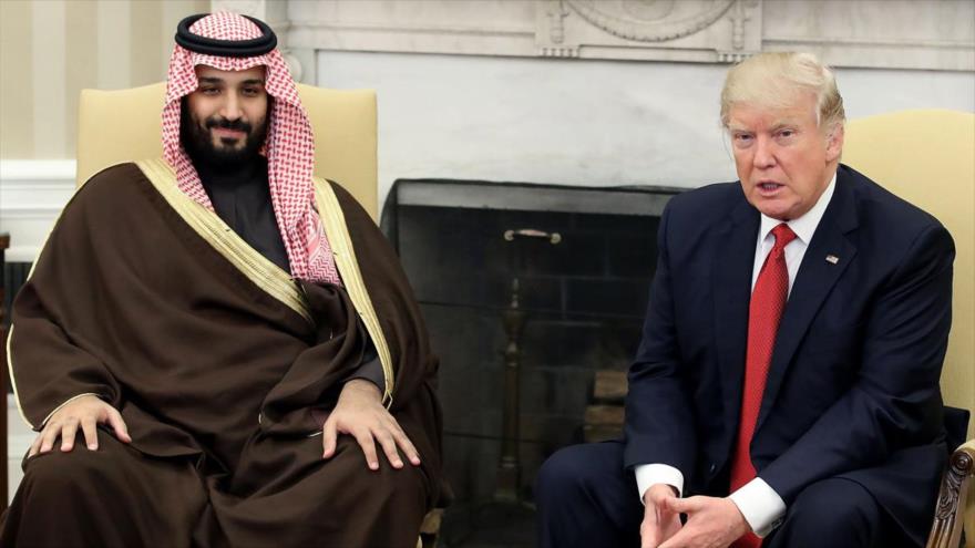 El presidente de EE.UU., Donald Trump (dcha.), y el príncipe heredero de Arabia Saudí, Mohamad bin Salman.