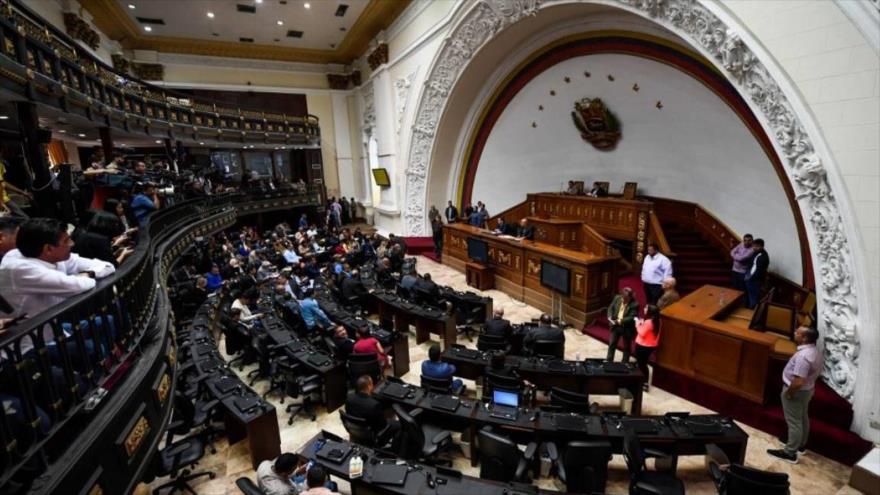 AN venezolana aprueba acuerdo contra sanciones de EEUU a Conviasa | HISPANTV