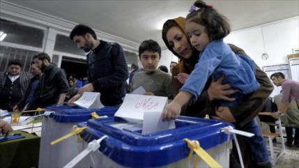 Irán insiste en celebrar unas elecciones “saludables y legales”