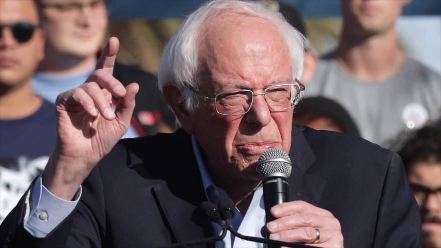 El aspirante demócrata a la Presidencia de EE.UU. Bernie Sanders da un discurso en Las Vegas, 18 de febrero de 2020. (Foto: AFP)