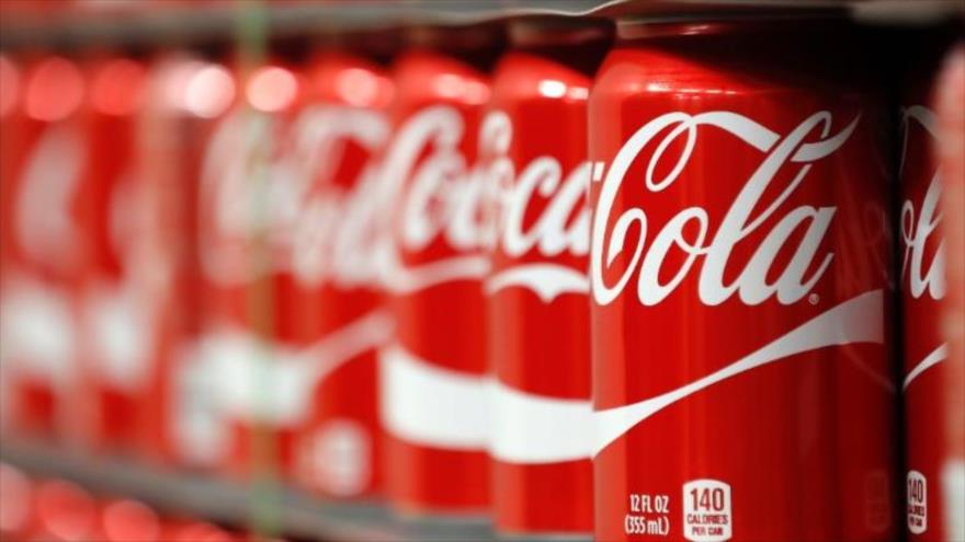 El nuevo coronavirus afecta económicamente incluso a la Coca-Cola.