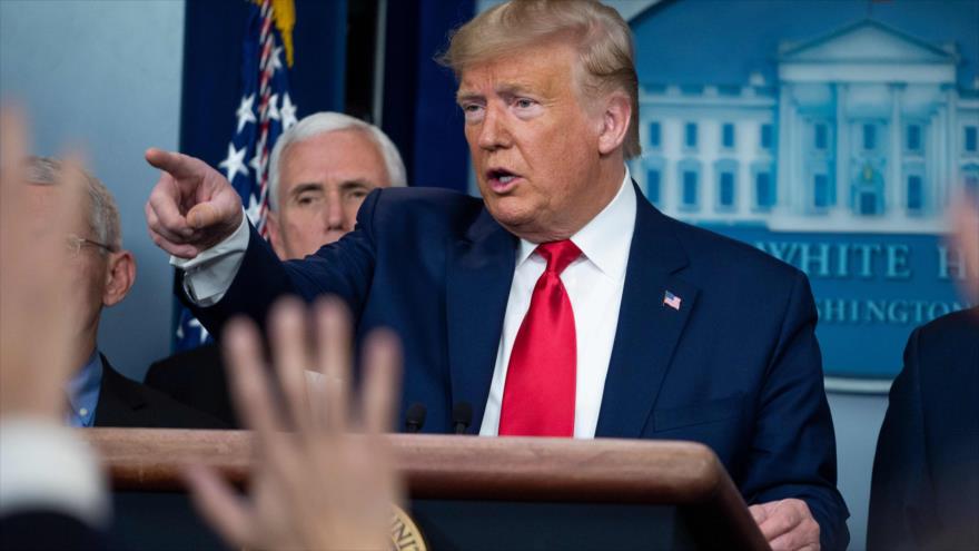 Vídeo: Trump mete la pata al anunciar primera muerte por COVID-19