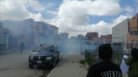 Vídeo: Policía boliviana reprime a manifestantes que piden justicia