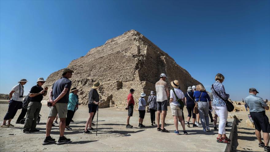 Fotos y vídeo: Egipto reabre su pirámide más antigua tras 14 años