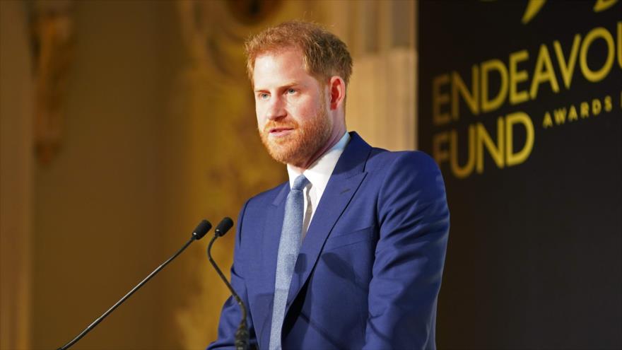 El príncipe Harry del Reino Unido pronuncia un discurso en Londres, capital británica, 5 de marzo de 2020. (Foto: AFP)