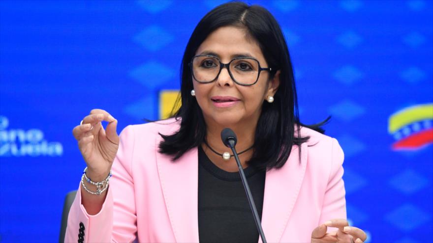 La vicepresidenta de Venezuela, Delcy Rodríguez, habla en una rueda de prensa en Caracas, 6 de marzo de 2020. (Foto: AFP)