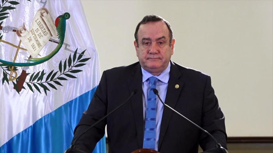 Presidente de Guatemala decide cerrar las fronteras del país
