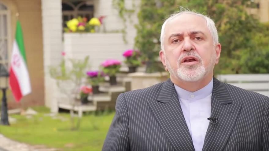 El canciller iraní, Mohamad Yavad Zarif, aborda las consecuencias negativas de las sanciones de EE.UU. contra Irán, 18 de marzo de 2020.