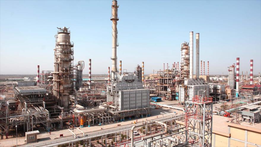 Sector petroquímico de Irán supera las sanciones ilegales de EEUU