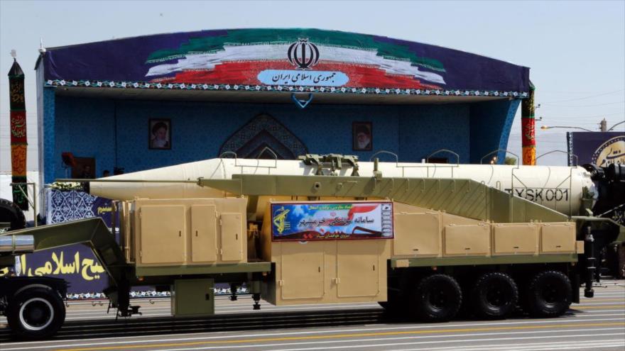El sistema misilístico Joramshahr, de fabricación iraní, durante un desfile militar en Teherán, capital iraní.