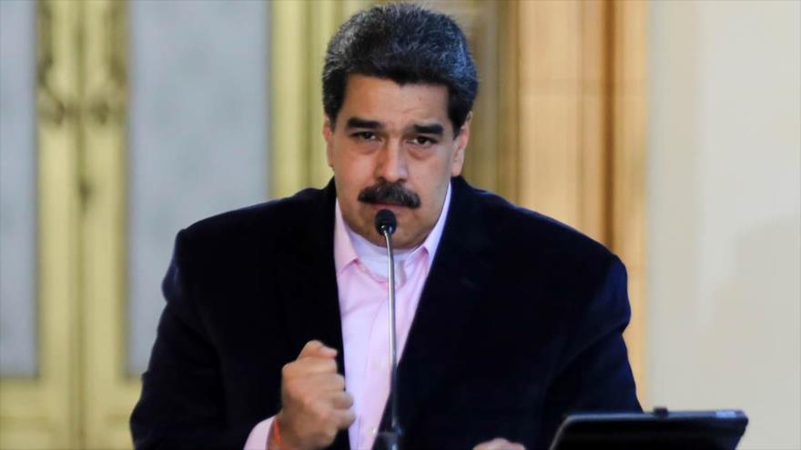 Maduro advierte que EEUU se arrepentirá si ‘le toca un pelo’ | HISPANTV