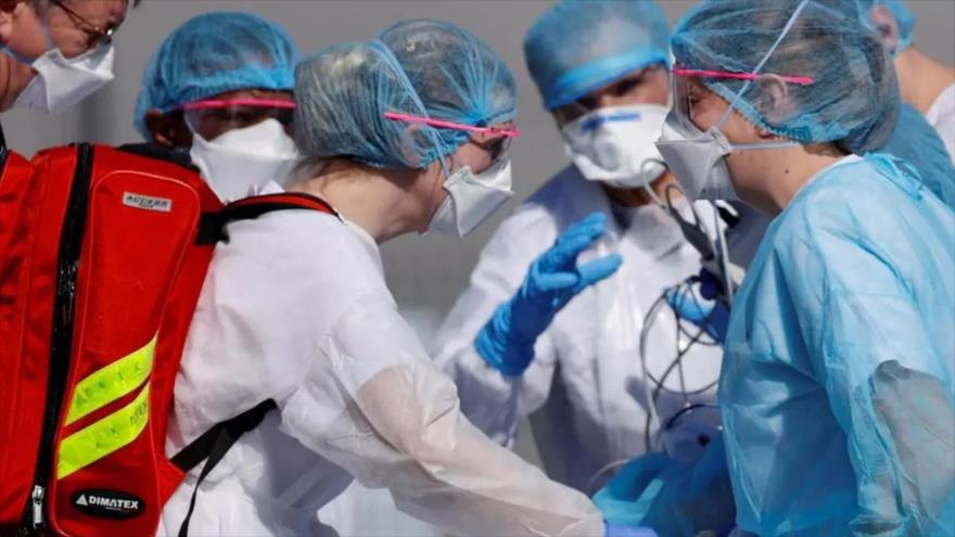 Enfermera francesa: El Gobierno nos envía DESNUDOS contra Covid-19 | HISPANTV