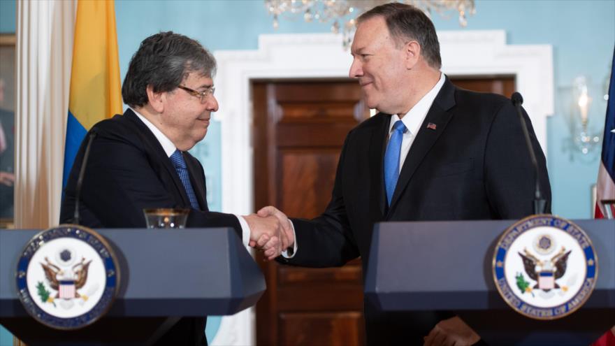 El secretario de Estado de EE.UU., Mike Pompeo, y el ministro de Relaciones Exteriores de Colombia, Holmes Trujillo, 9 de octubre de 2019. (FOTO: AFP)
