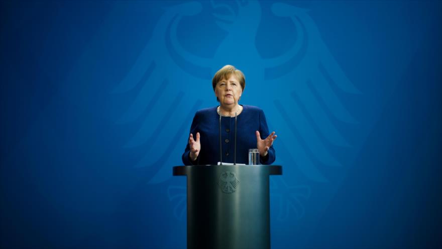 La canciller alemana, Angela Merkel, ofrece una rueda de prensa sobre las medidas de Berlín ante COVID-19, Berlín, 6 de abril de 2020. (Foto: AFP)