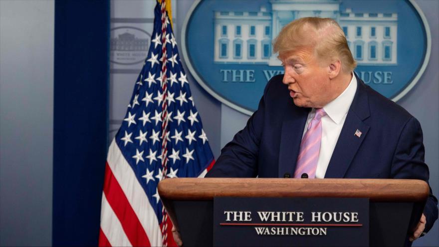 El presidente de EE.UU., Donald Trump, habla con la prensa en la Casa Blanca, 10 de abril de 2020. (Foto: AFP)