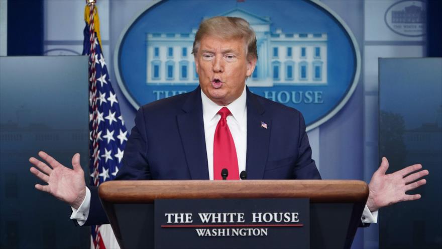 El presidente de EE.UU., Donald Trump, en una rueda de prensa en la Casa Blanca, 13 de abril de 2020. (Foto: AFP)