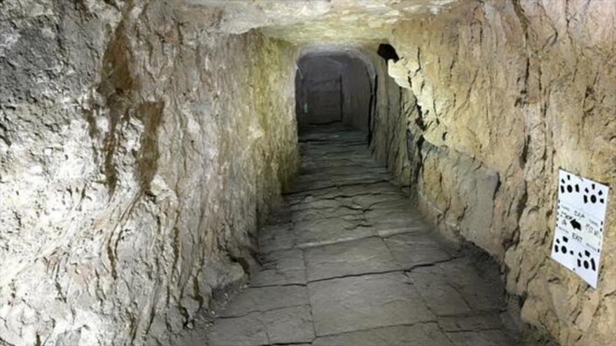 Un túnel descubre el palacio asirio de Mosul, en el norte de Irak.