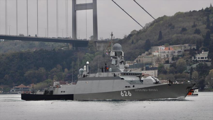 Fotos: Rusia envía buque de guerra fuertemente armado a Siria | HISPANTV