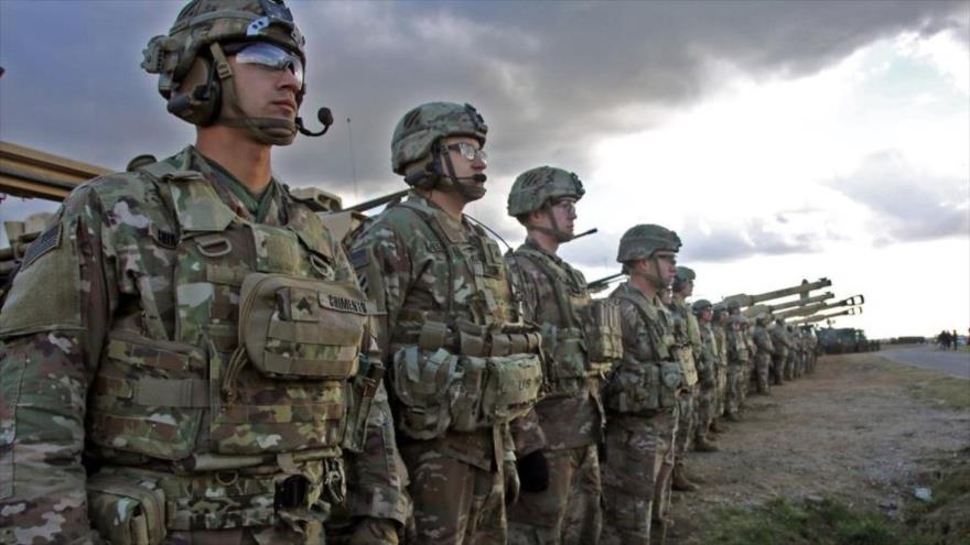 Soldados de EE.UU. en un desfile militar en Polonia, 11 de marzo de 2020. (Foto: stripes.com)