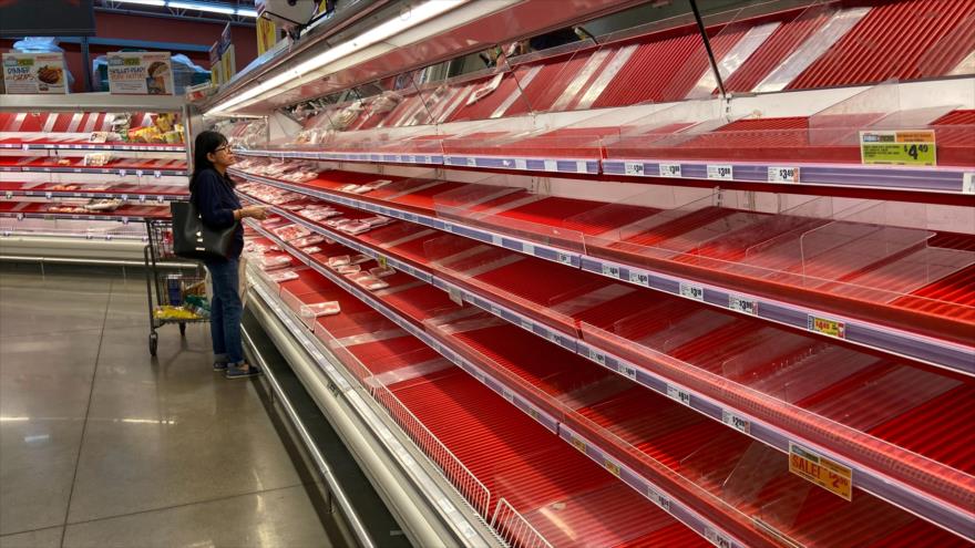 Los pocos artículos que quedan en la sección de carne en una tienda de comestibles de Austin, Texas, 13 de marzo de 2020. (Foto: Reuters)