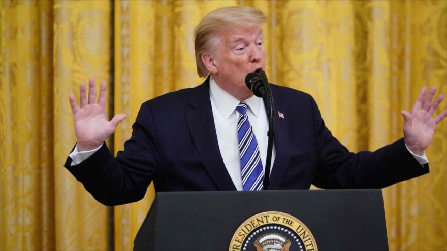 El presidente de EE.UU., Donald Trump, da una conferencia de prensa en la Casa Blanca, 28 de abril de 2020. (Foto: AFP)