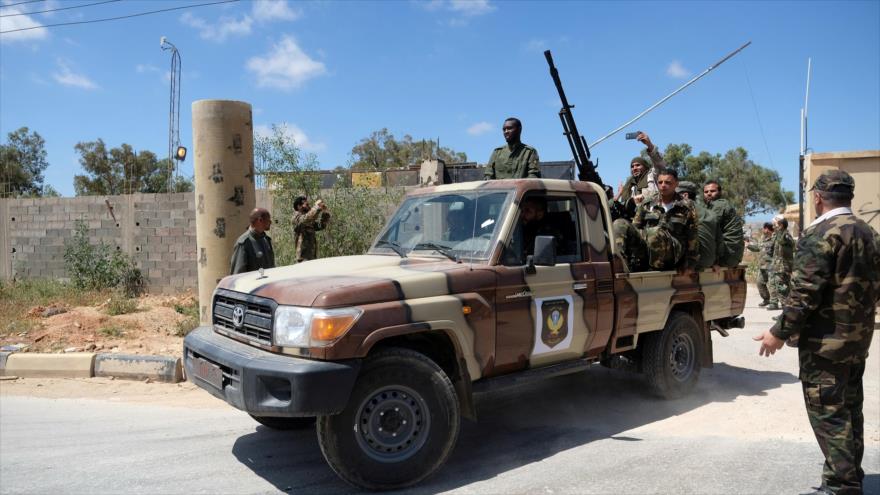 Fuerzas leales al general Jalifa Haftar en la ciudad de Bengasi, este de Libia, 7 de abril de 2019. (Foto: Reuters)