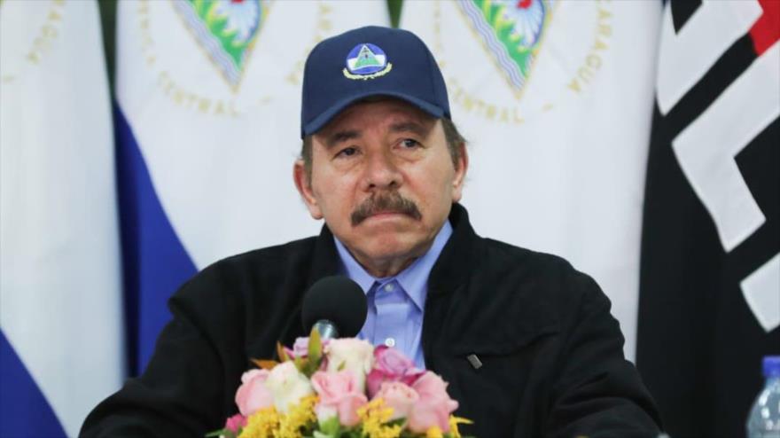 El presidente de Nicaragua, Daniel Ortega, ofrece un discurso en el Día de los Trabajadores desde su casa, 30 de abril de 2020. 