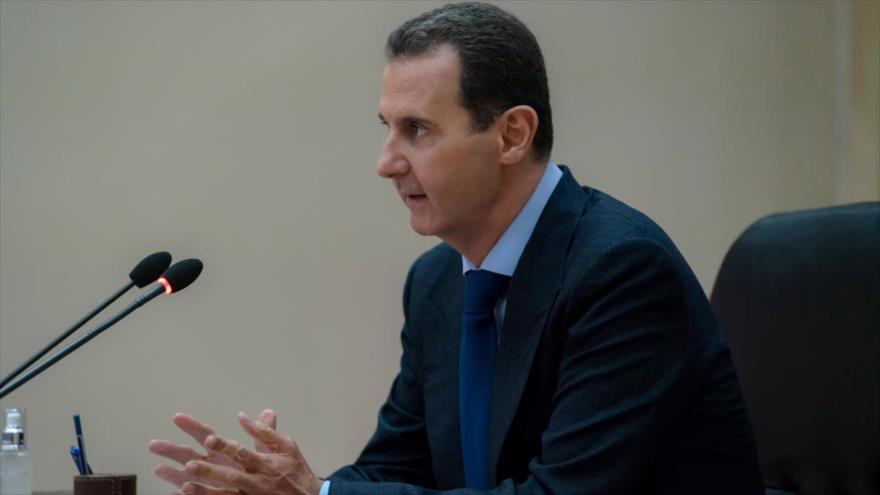 El presidente sirio, Bashar al-Asad, en una reunión con su Administración en Damasco, 4 de mayo de 2020. (Foto: SANA)
