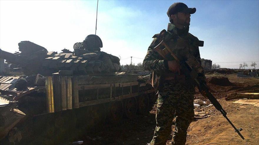 Un soldado sirio en la localidad de Osman en la provincia sureña de Daraa.