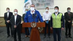 Presidente hace compromisos de palabra con empresarios en Guatemala