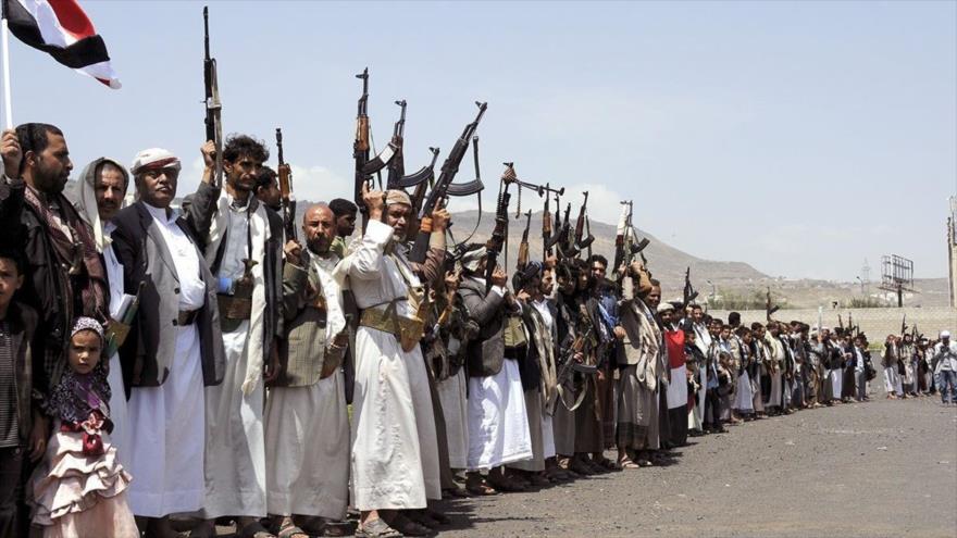 Vean cómo francotiradores yemeníes matan a mercenarios saudíes