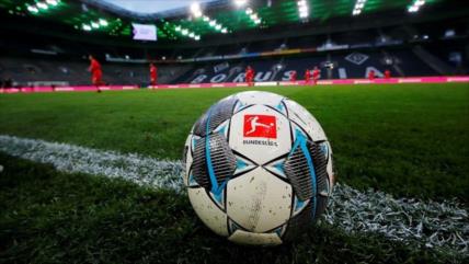 Bundesliga abre sus puertas al fútbol paralizado por el coronavirus