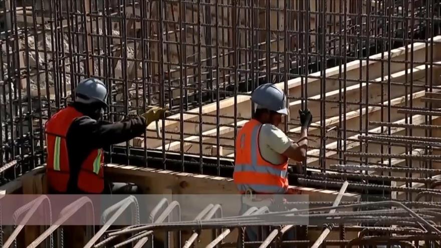 Industrias esenciales preparan medidas para reapertura en México