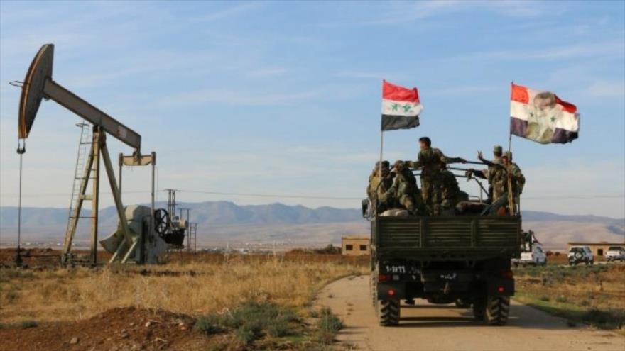 Siria lanza una megaoperación para proteger sus campos petroleros