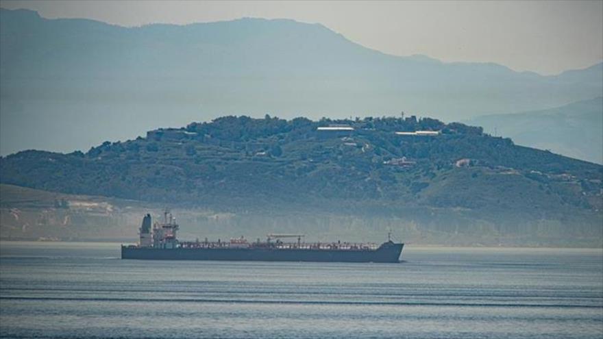 Irán realza lazos con Venezuela tras arribo de primer petrolero